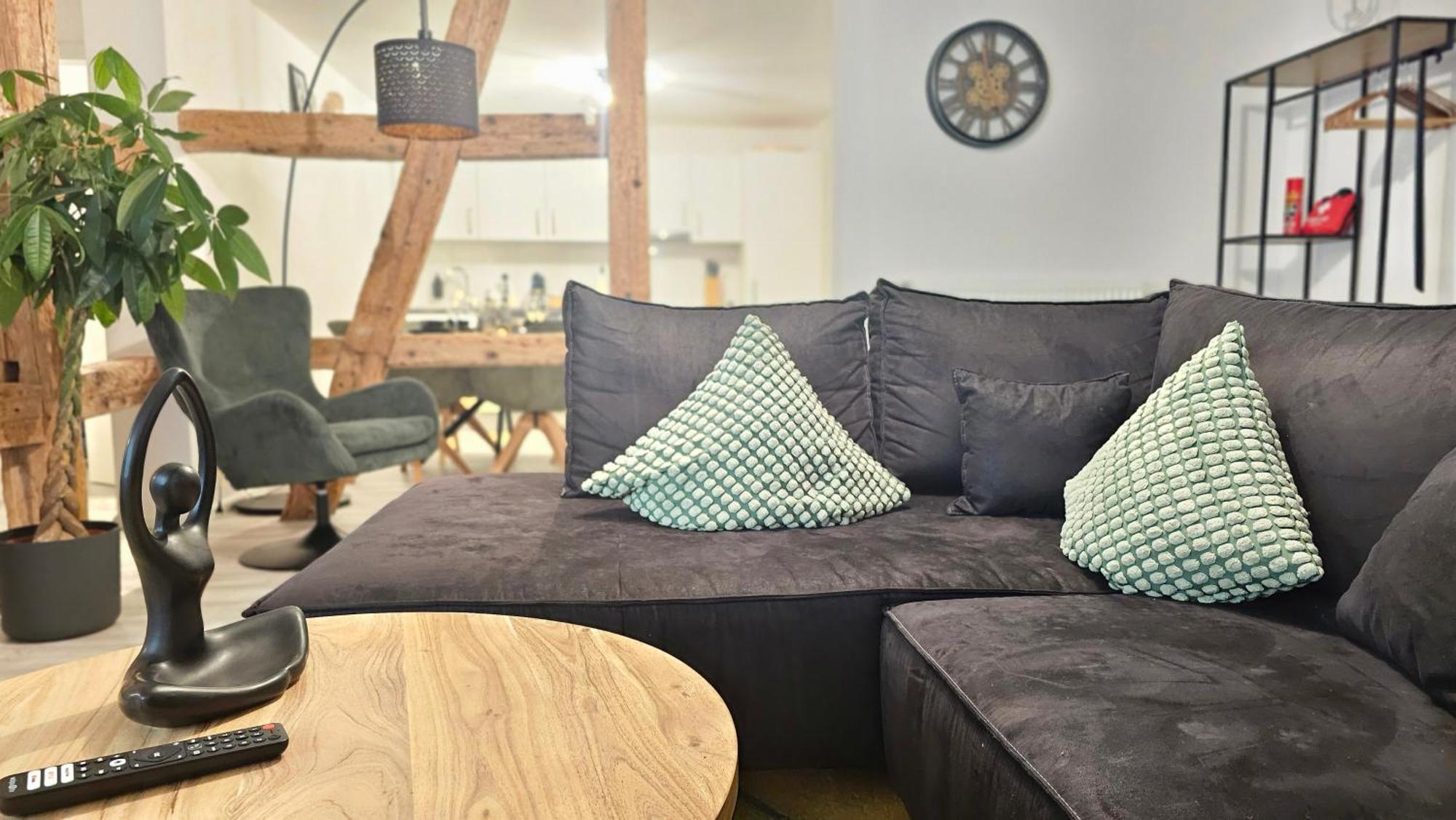 Design-Apartment II Boxspring I Nespresso I Balkon I Basel 10 Km I Tiefgarage Eimeldingen Екстериор снимка